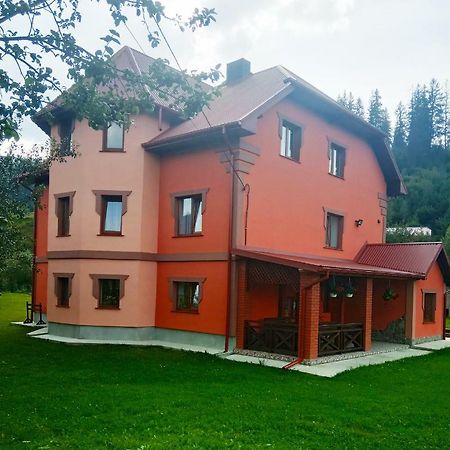 Vodograi Hotell Slavske Exteriör bild