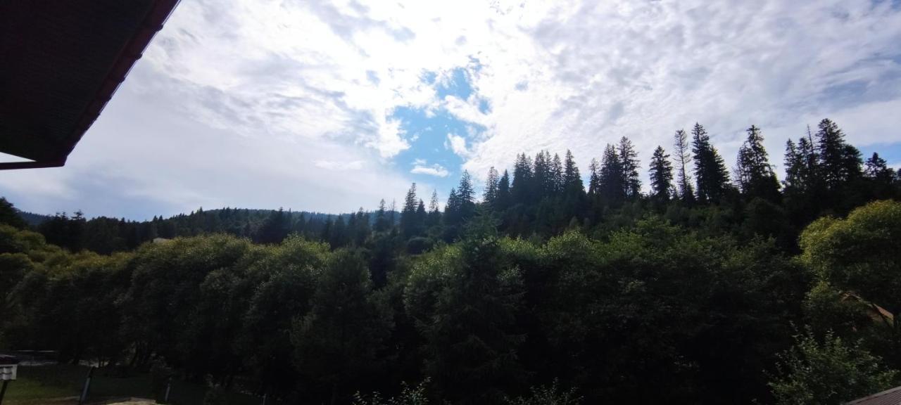 Vodograi Hotell Slavske Exteriör bild